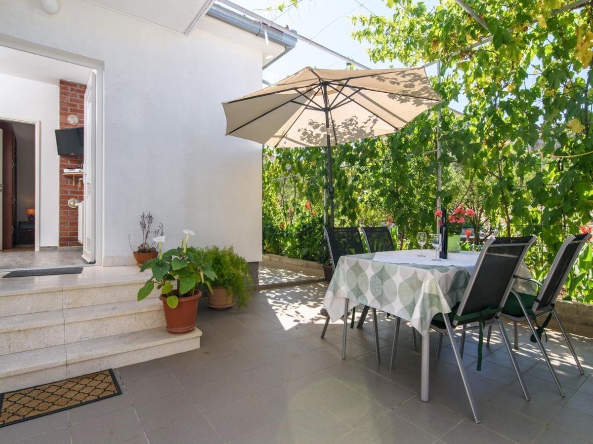 Apartments Beba - Peaceful Location Trogir Exterior photo