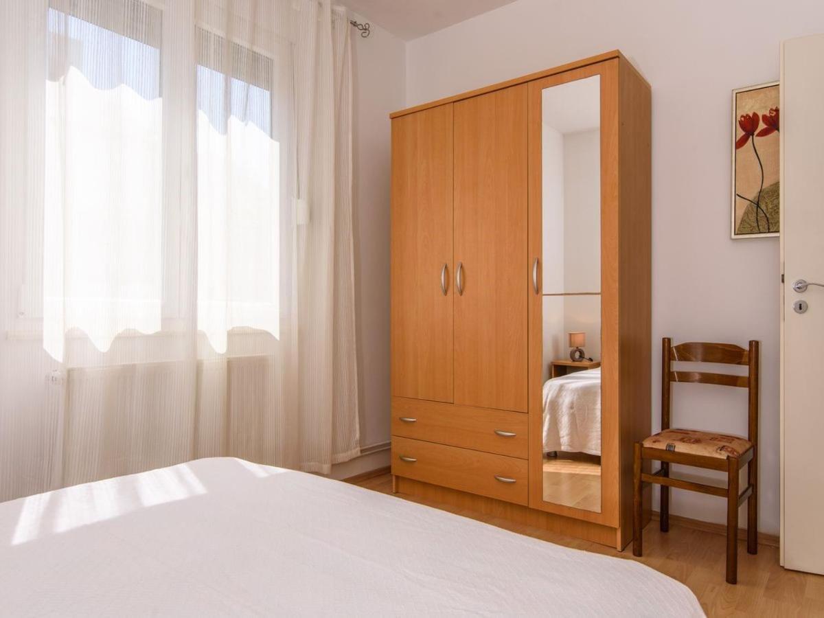 Apartments Beba - Peaceful Location Trogir Exterior photo