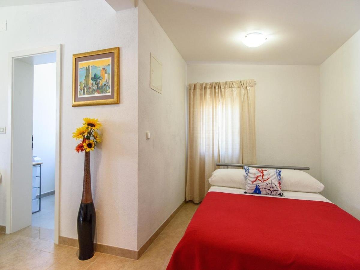 Apartments Beba - Peaceful Location Trogir Exterior photo